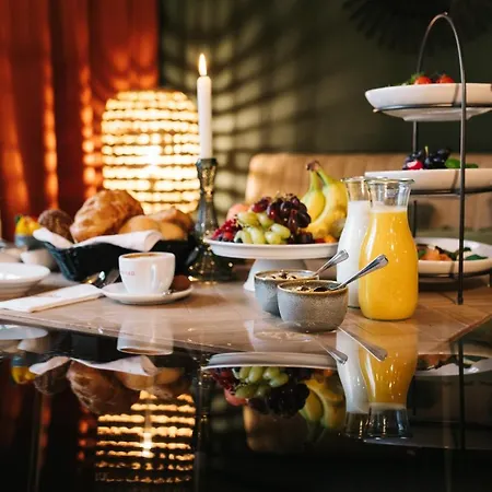 Hotel Am - Gaestezimmer *